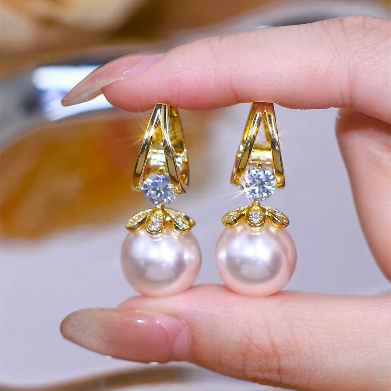 đăCompre uno y llĂ©vese otro gratisă Nuevo estilo 2025 â Pendientes elegantes con perlas