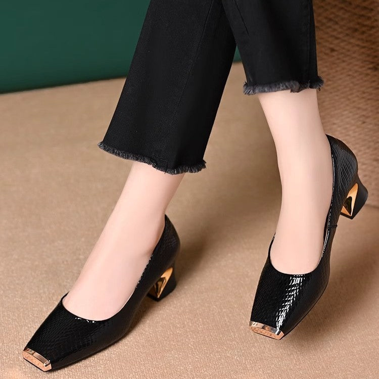 👠✨【35-42】Eleganckie francuskie buty na masywnym obcasie, z modną fakturą i subtelnym odkryciem
