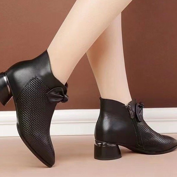 👠【35-40】2025 noi botine retro din piele cu talpă groasă--3914331